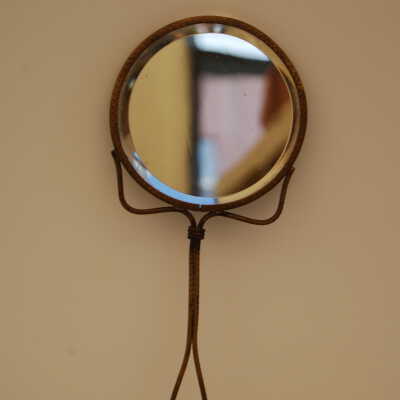 mirror: Origsize: 13 1/2 x 25"; Origformat: Other