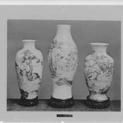 Hammond Mansion - 3 vases