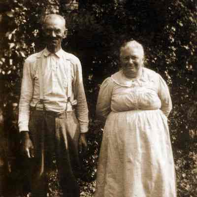 Eli Milton Fry and his wife, Mary Elizabeth (Roupe) Fry
