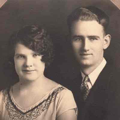 James Eugene Turner [1907-1978] and his wife, Ella Ruth (Bowler) Turner [1906-1996]