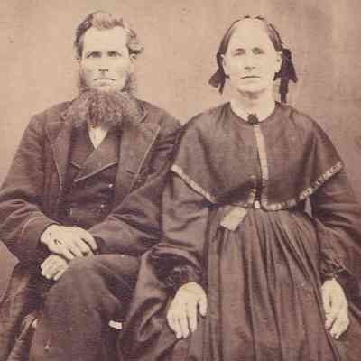 Eleanor (Morris) Linskea Album, Photo 07