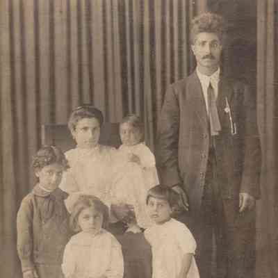 Carmen Leo [1886-1963] and Mary (Grillo) Leo [1884-1957] family