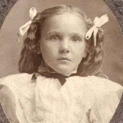 Toothman-Hoult Album, Photo 26