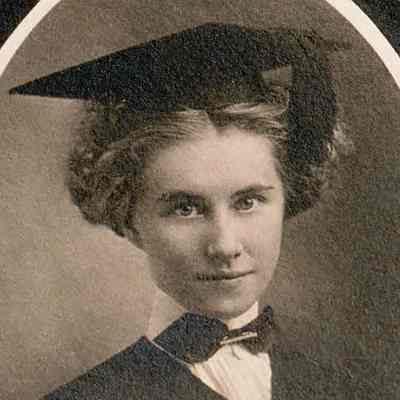 Laura (McKahan) Long, Waynesburg College, Class of 1909