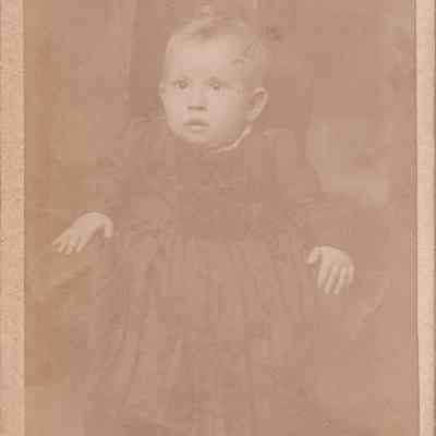 Vance-McFarland Album 04, Photo 20: See WEB LINKS to DOWNLOAD high-resolution image.