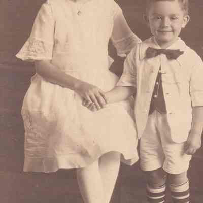 Laura Louise (Huffman) Wilson [1913-1979] and Charles Woodrow Huffman [1918-1992]