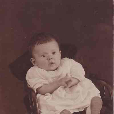 Sara Jean Davis [1922-2011]