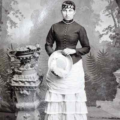 Vance-McFarland Album 02, Photo 22 - Unidentified / Identification Conflict