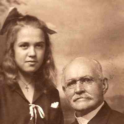 Eli Hewitt [1845-1929] and Unidentified Girl