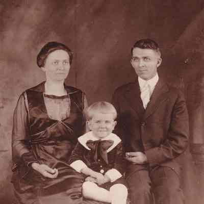 Samuel H. Sproat and Lela Bell (Davis) Sproat family