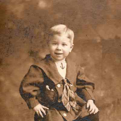 George Walter Kiehl, age "3 years less 12 days" [born 2 April 1905]