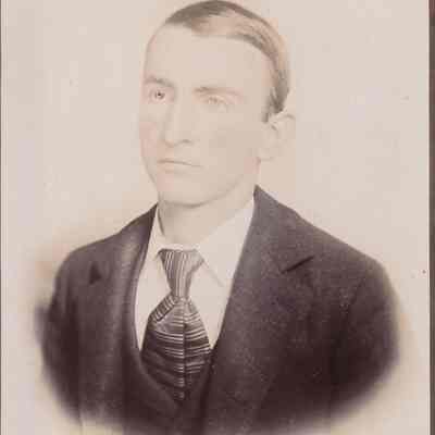 Vance-McFarland Album 04, Photo 05 - John Henry McFarland [1864-1923]