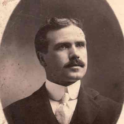 John Hewitt [1870-1965]