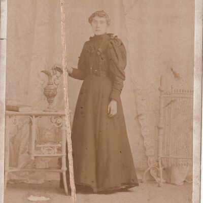 Laura Dessa Ardella (Swart) (Huffman) Hammers [1875-1957]