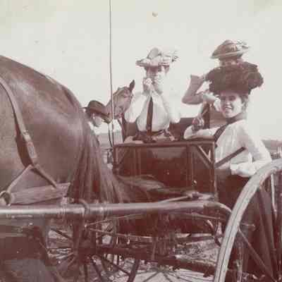 Waynesburg Album, Photo 26