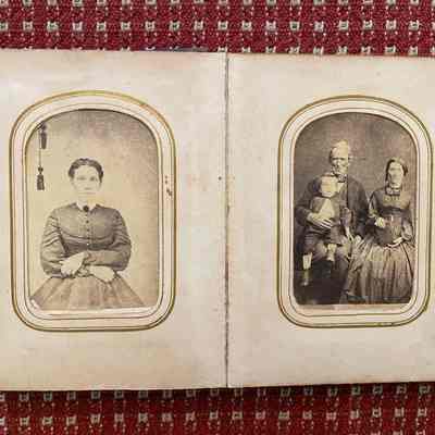 Eleanor (Morris) Linskea Album