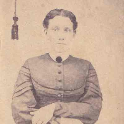 Eleanor (Morris) Linskea Album, Photo 18