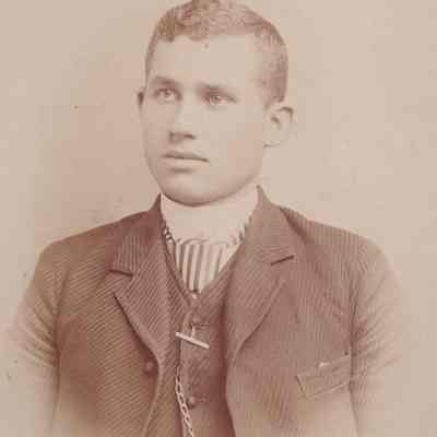 Vance-McFarland Album 04, Photo 02 - George Birch Vance [1870-1928]