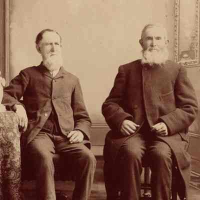 Robert Morris [1816-1891] and his brother, Jesse Morris [1819-1911]
