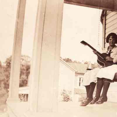 Ella Ruth (Bowler) Turner [1906-1996] [Left]