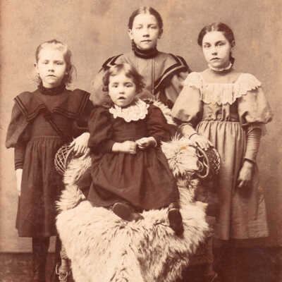 James Buchanan Rees and Elizabeth "Bettie" (Furr) Rees family