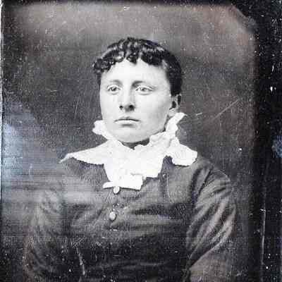 Vance-McFarland Album 03, Photo 24: See WEB LINKS to DOWNLOAD high-resolution image.