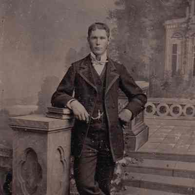 Ammons-Moredock Album 01, Photo 20 - Hiram Kelley [1860-1903]