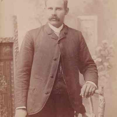 Vance-McFarland Album 03, Photo 02 - Jacob Vance [1861-1913]