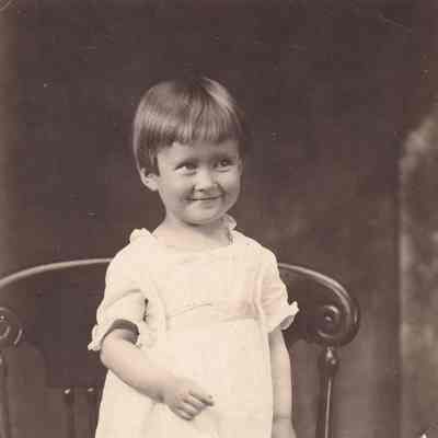 Wilma Benton Guesman [1915-2001]