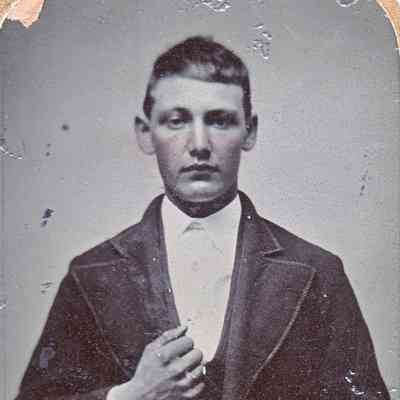 Stewart Album, Photo 25 - Richard Stewart [1855-1934]