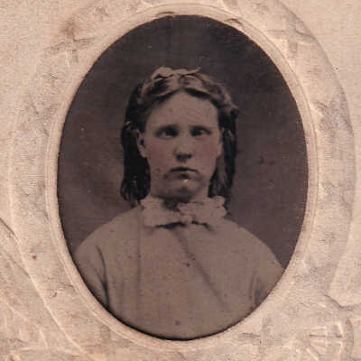 Willis-Nutt Album, Photo 02
