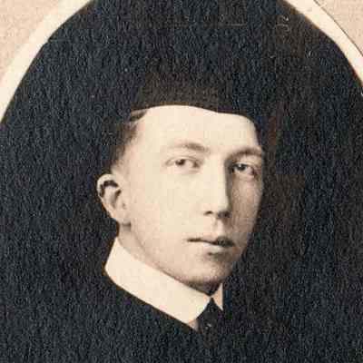 Walter Mickle Scott [1893-1978], Waynesburg College, Class of 1915