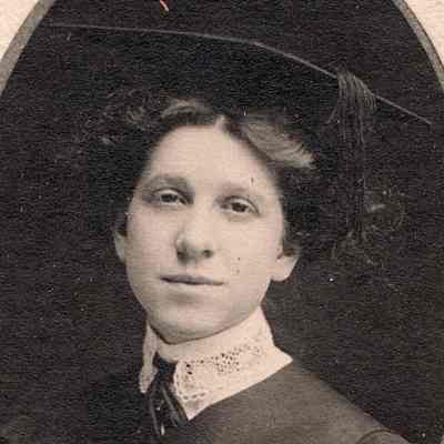 Nell Eugenia (Lewis) Brock [1886-1970], Waynesburg College, Class of 1910