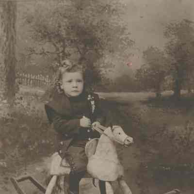 Glenn James Brewer [1897-1982]