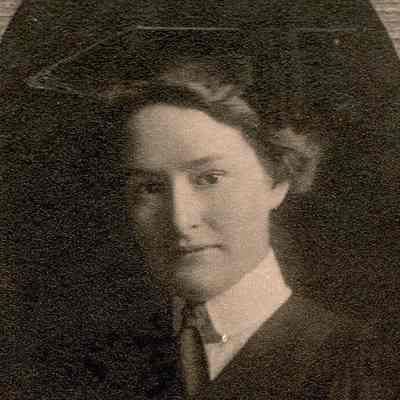 Lucille Faddis [1891-1984], Waynesburg College, Class of 1913