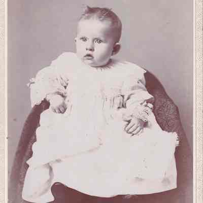 Vance-McFarland Album 02, Photo 09 - Jessie (Eberhart) Cooper [1896-1955]