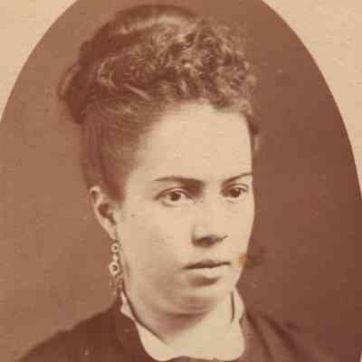 Pauley-Thompson Album, Photo 18 - Hester (Jones) Billingsley: See WEB LINKS to DOWNLOAD high-resolution image.