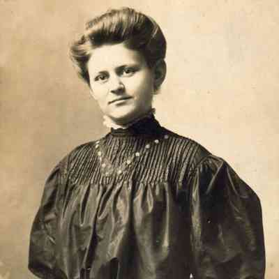 Inscription on reverse of image reads, "Nellie Weaver."