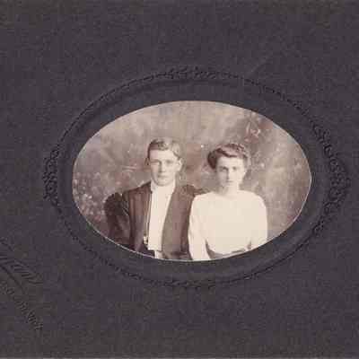 Vance-McFarland Album 04, Photo 11: See WEB LINKS to DOWNLOAD high-resolution image.