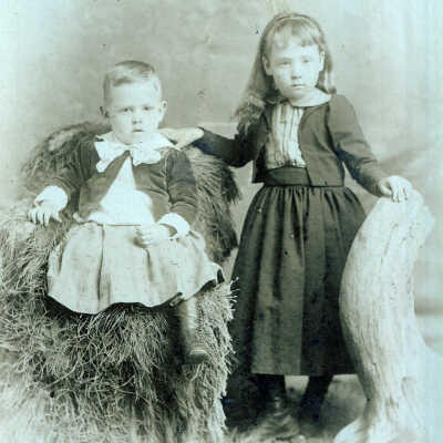 Ammons-Moredock Album 02, Photo 21 - [Left-Right]: George R. Moredock [1889-1931] and Elizabeth Moredock [1887-1912]
