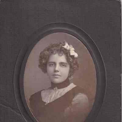 Almira Jane (Lemley) Cooper [1874-1954]: See WEB LINKS to DOWNLOAD high-resolution image.