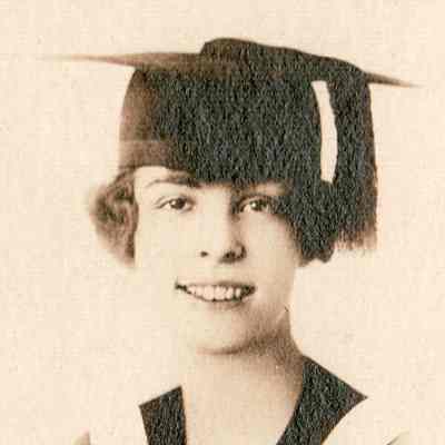Mabel Evans (Crago) Elliott [1895-1967], Waynesburg College, Class of 1919