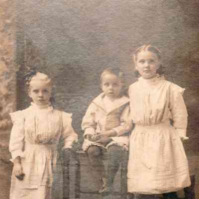 Joel Freeman Byers and Anna (Cowell) Byers Family