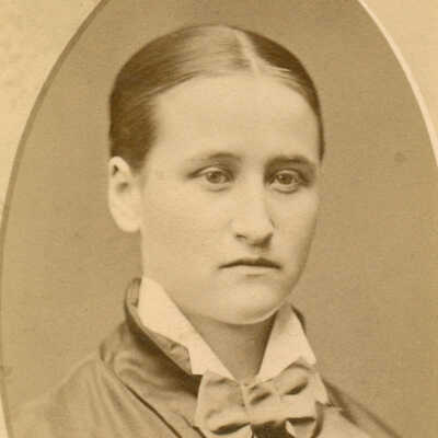 Staggers-Bowlby Album 01, Photo 33 - Mary Bowlby