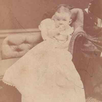 Phelan-Walker Album, Photo 24 - Grace Emily (Donley) Simpson [1876-1929]