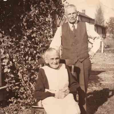 John Wesley Millikin and Anna Virginia (Lewellen) Millikin