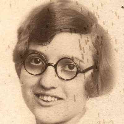 Helen Jane Anderson [1911-1991], Waynesburg High School, Class of 1928