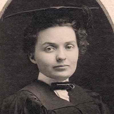Cora Bathenia (Zahniser) Crock [1888-1962], Waynesburg College, Class of 1910