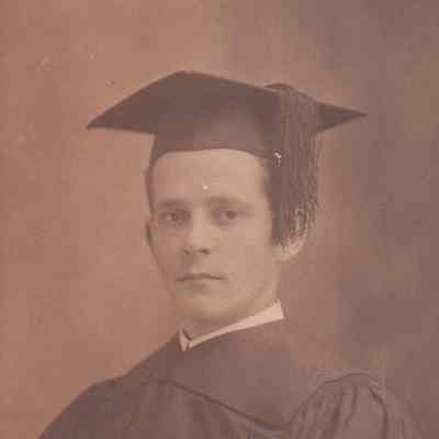 Lloyd Edwin Pollock [1886-1971], Waynesburg College, Class of 1909