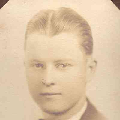 Hugh Cox, Waynesburg High School, Class of 1925